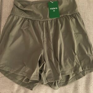 HALARA high waisted shorts. Size L. Green. NWT.